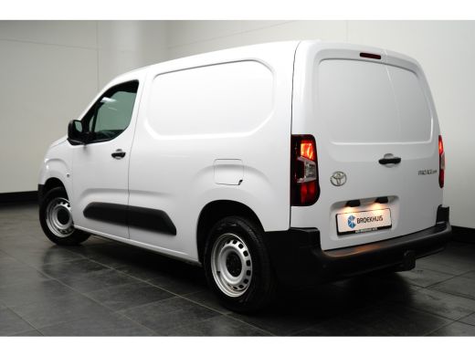 Toyota ProAce 1.5 D-4D L1 Navigator Airco | Digitaal Dashboard | Parkeersensoren Achter | Stoelverwarming | Blu... ActivLease financial lease