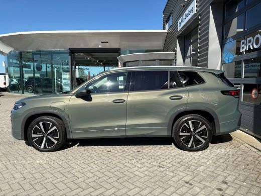 Volkswagen Tayron 1.5 TSI eHybrid 204 pk Elegance | Elektrische wegklapbare trekhaak | Achteruitrijcamera | Matrix ... ActivLease financial lease