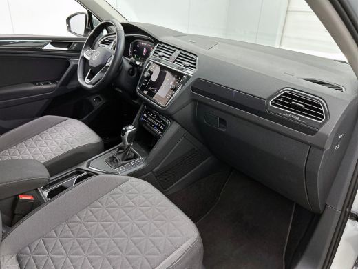 Volkswagen Tiguan 1.4 TSI eHybrid 245PK CAMERA | VIRTUAL | NAV | AD-CRUISE ActivLease financial lease