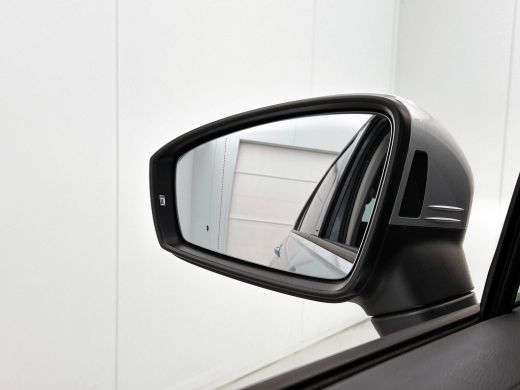 Volkswagen Tiguan 1.4 TSI eHybrid 245PK CAMERA | VIRTUAL | NAV | AD-CRUISE ActivLease financial lease
