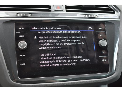 Volkswagen Tiguan 1.5 TSI 150PK Elegance | TREKHAAK | CAMERA | STUURVERW. | NAVIGATIE | ADAPT. CRUISE | CLIMATE CON... ActivLease financial lease