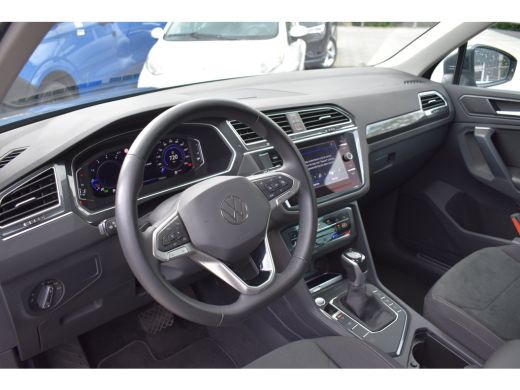 Volkswagen Tiguan 1.5 TSI 150PK Elegance | TREKHAAK | CAMERA | STUURVERW. | NAVIGATIE | ADAPT. CRUISE | CLIMATE CON... ActivLease financial lease