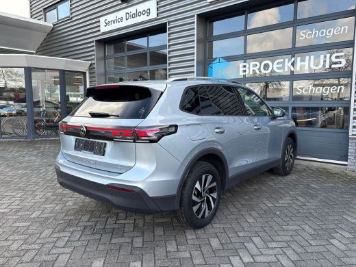 Volkswagen Tiguan 1.5 TSI eHybrid 204 pk Life | Achteruitrijcamera | Assistance package including Adaptive Cruise C... ActivLease financial lease