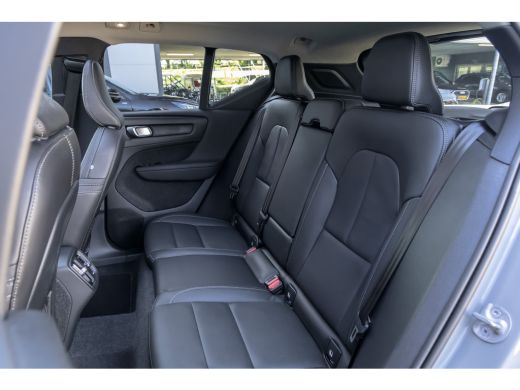 Volvo  XC40 2.0 B3 Ultimate Dark | Pano | Harman/Kardon | 360 camera | Leer | Cruise adaptief | Elektrisch ve... ActivLease financial lease