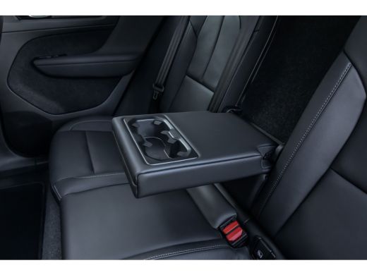 Volvo  XC40 2.0 B3 Ultimate Dark | Pano | Harman/Kardon | 360 camera | Leer | Cruise adaptief | Elektrisch ve... ActivLease financial lease