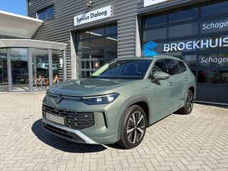Volkswagen Tayron 1.5 TSI eHybrid 204 pk Elegance | Elektrische wegklapbare trekhaak | Achteruitrijcamera | Matrix ...