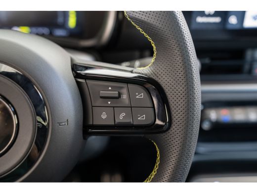Abarth 600e Scorpionissima 54 kWh | 8 Jaar Garantie | 281 PK | Design Pack | Tech Pack | Winter Pack | Gaming... ActivLease financial lease