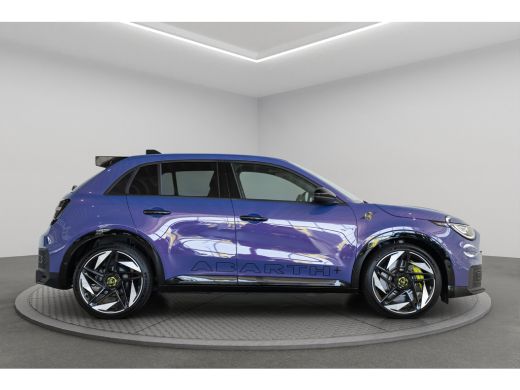 Abarth 600e Scorpionissima 54 kWh | 8 Jaar Garantie | 281 PK | Design Pack | Tech Pack | Winter Pack | Gaming... ActivLease financial lease