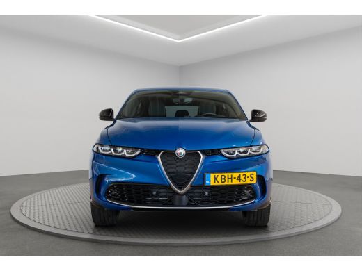 Alfa Romeo Tonale 1.3T 280PK Plug-In Hybride Ti | 20 Inch Lichtmetaal | Camera | Navigatie | Elektrische Achterklep... ActivLease financial lease