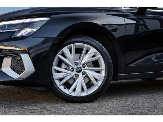 Audi A3 Sportback 30 TFSI Advanced edition Cruise control adaptief | Voorstoelen verwarmd | Matrix LED | ... ActivLease financial lease