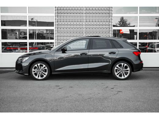 Audi A3 Sportback 40 TFSI e Advanced edition | Panoramadak | Stoelverwarming | ACC | Dode hoek | ActivLease financial lease