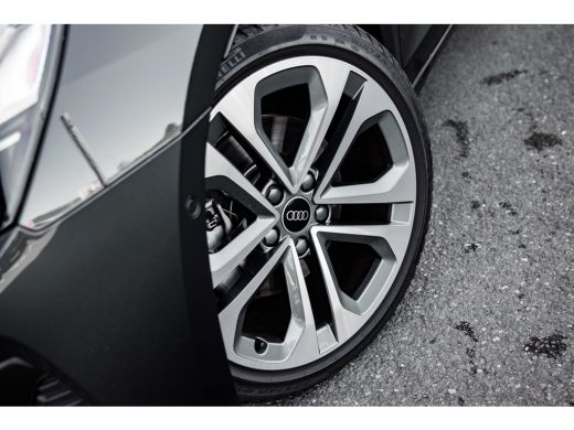 Audi A3 Sportback 40 TFSI e Advanced edition | Panoramadak | Stoelverwarming | ACC | Dode hoek | ActivLease financial lease
