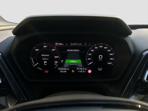 Audi Q4 e-tron 40 S-Line Competition 77 kWh | Pano | Adap. Cruise Control | CarPlay | Sonos o | Stoelverwarming ... ActivLease financial lease
