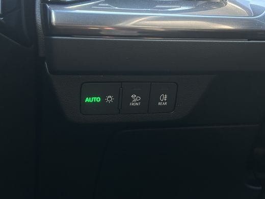 Audi Q4 e-tron 40 S-Line Competition 77 kWh | Pano | Adap. Cruise Control | CarPlay | Sonos o | Stoelverwarming ... ActivLease financial lease