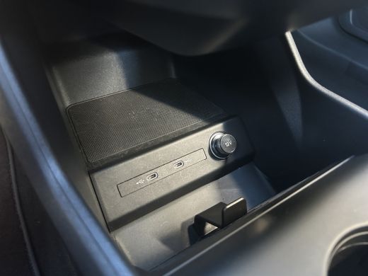 Audi Q4 e-tron 40 S-Line Competition 77 kWh | Pano | Adap. Cruise Control | CarPlay | Sonos o | Stoelverwarming ... ActivLease financial lease