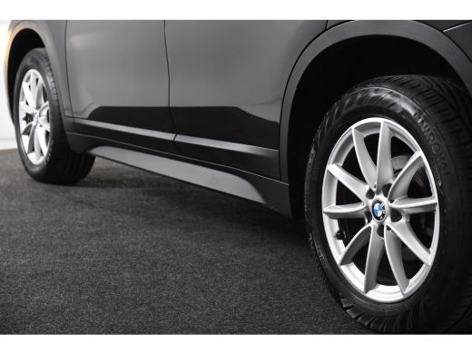 BMW X1 sDrive16d *1ste Eigenaar*PDC*Navigatie*DAB* ActivLease financial lease