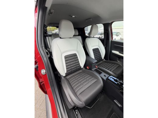 Citroën &euml;-C3 Aircross Max 113pk Comfort Range 44 kWh (Camera - LED - Automatische Airco - Navigatie - Parkeersensoren V... ActivLease financial lease