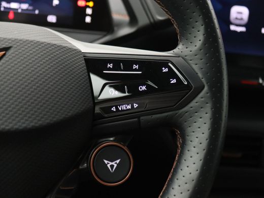 CUPRA Born Performance 62 kWh 231PK Aut. SOH 92,84%, Achteruitrijcamera, Stoel-Stuurverwarming, 20" LM Velge... ActivLease financial lease