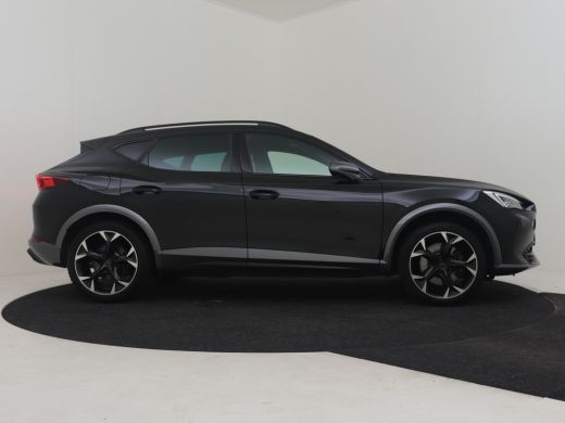 CUPRA Formentor 1.4 e-Hybrid VZ Performance 245PK | Achteruitrijcamera | Apple carplay Android auto | Stoel/Stuur... ActivLease financial lease