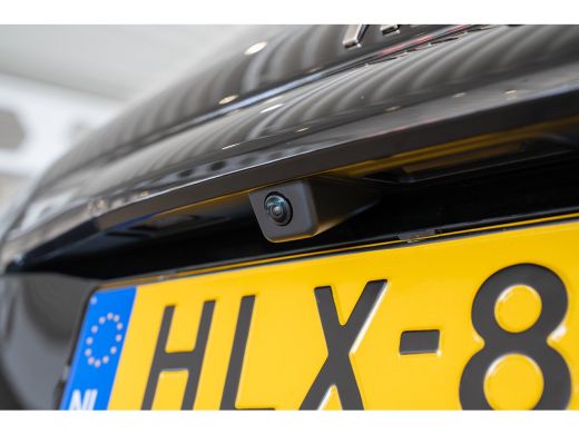 Fiat 600e La Prima 54 kWh | Camera | Navigatie | Keyless Entry & Start | Climate Controle | Stoelverwarming... ActivLease financial lease