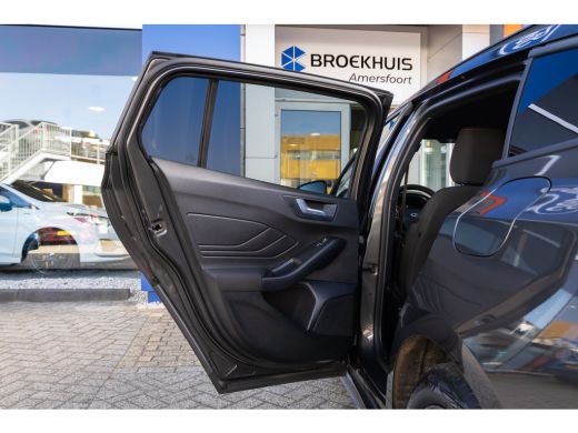 Ford Focus 1.0 EcoBoost Hybrid ST Line 155pk | Stuur/stoel/voorruit verwarming | Apple Carplay/Android Auto ... ActivLease financial lease