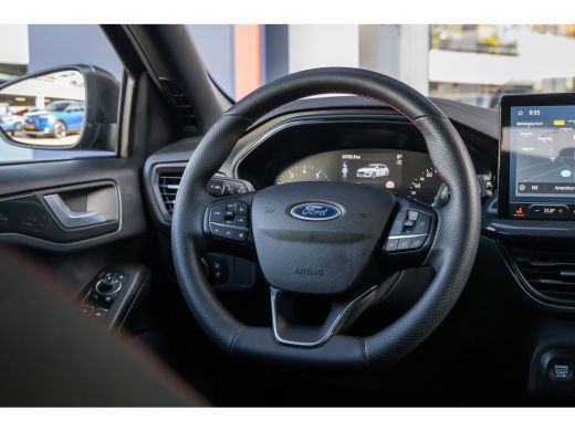 Ford Focus 1.0 EcoBoost Hybrid ST Line 155pk | Stuur/stoel/voorruit verwarming | Apple Carplay/Android Auto ... ActivLease financial lease