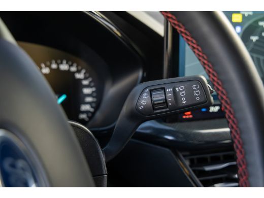 Ford Focus 1.0 EcoBoost Hybrid ST Line 155pk | Stuur/stoel/voorruit verwarming | Apple Carplay/Android Auto ... ActivLease financial lease