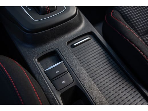 Ford Focus 1.0 EcoBoost Hybrid ST Line 155pk | Stuur/stoel/voorruit verwarming | Apple Carplay/Android Auto ... ActivLease financial lease