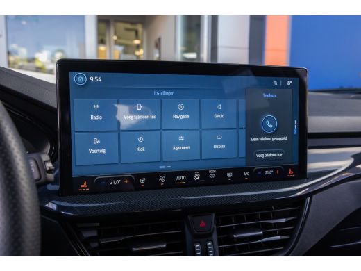 Ford Focus 1.0 EcoBoost Hybrid ST Line 155pk | Stuur/stoel/voorruit verwarming | Apple Carplay/Android Auto ... ActivLease financial lease