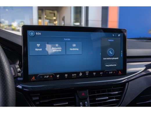 Ford Focus 1.0 EcoBoost Hybrid ST Line 155pk | Stuur/stoel/voorruit verwarming | Apple Carplay/Android Auto ... ActivLease financial lease