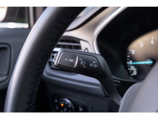 Ford Focus 1.0 EcoBoost Hybrid Titanium 155pk | Trekhaak | Apple Carplay/Android Auto | Adaptief Cruise | St... ActivLease financial lease