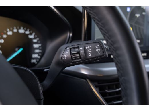 Ford Focus 1.0 EcoBoost Hybrid Titanium 155pk | Trekhaak | Apple Carplay/Android Auto | Adaptief Cruise | St... ActivLease financial lease