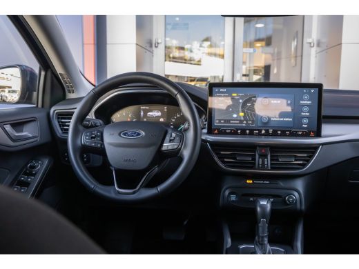 Ford Focus 1.0 EcoBoost Hybrid Titanium 155pk | Trekhaak | Apple Carplay/Android Auto | Adaptief Cruise | St... ActivLease financial lease