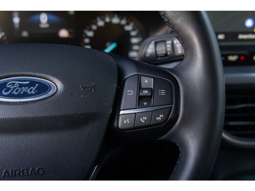 Ford Focus 1.0 EcoBoost Hybrid Titanium 155pk | Trekhaak | Stoel/stuur/voorruit verwarming | Camera | Apple ... ActivLease financial lease