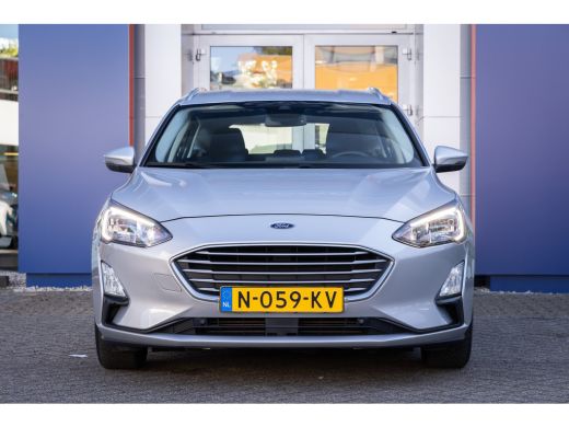 Ford Focus 1.0 EcoBoost Hybrid Trend Edition Business | Trekhaak | AGR stooel | Camera | Apple Carplay/Andro... ActivLease financial lease