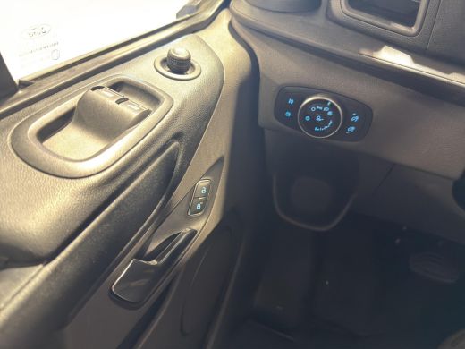 Ford Transit Custom 320 1.0 EcoBoost L1H1 PHEV Trend 9 Persoons | Airco | 20"| Stoelverwarm. | Sidebars | Led | Parks... ActivLease financial lease