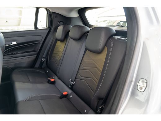Jeep Avenger 1st Edition 54 kWh | SOH 96% | Camera | Elektrische Achterklep | Navigatie | Apple Carplay & Andr... ActivLease financial lease
