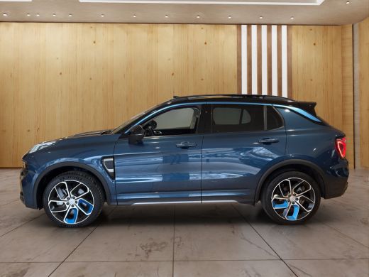 Lynk & Co 01 1.5 | 360 camera | Panoramadak | Keyless entry / start | Carplay | Stoelverwarming | ActivLease financial lease