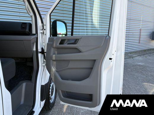 MAN TGE 35 2.0 L4 Bakwagen Automaat 750kg laadklep Cruise Camera Airco Lat om Lat ActivLease financial lease
