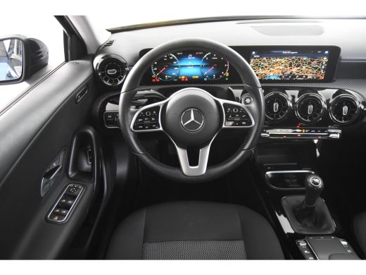 Mercedes-Benz A-Klasse 180 d Business Solution *1ste Eigenaar*Navigatie*Stoelverwarming*Camera* ActivLease financial lease