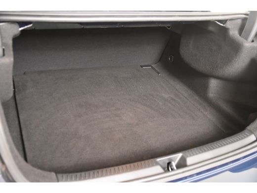 Mercedes-Benz A-Klasse 180 d Business Solution *1ste Eigenaar*Navigatie*Stoelverwarming*Camera* ActivLease financial lease