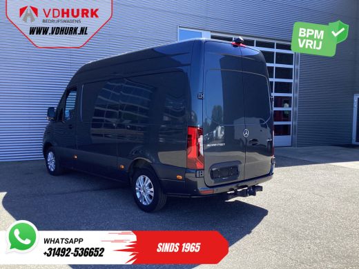 Mercedes-Benz Sprinter 315 CDI Aut. L2H2 3.5t Trekverm./ LED/ Gev.Stoel/ 10,25" MBUX/ Climate/ Stoelverw./ Carplay/ Navi... ActivLease financial lease