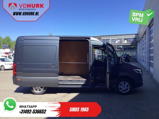 Mercedes-Benz Sprinter 315 CDI Aut. L2H2 3.5t Trekverm./ LED/ Gev.Stoel/ 10,25" MBUX/ Climate/ Stoelverw./ Carplay/ Navi... ActivLease financial lease