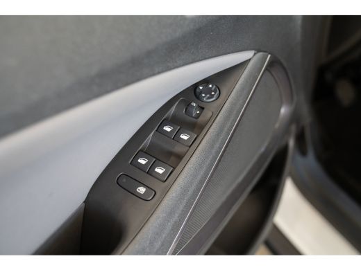 Opel Crossland X 1.2 Turbo Innovation | Navigatie | Parkeersensoren | Climate Controle | Apple Carplay & Android A... ActivLease financial lease