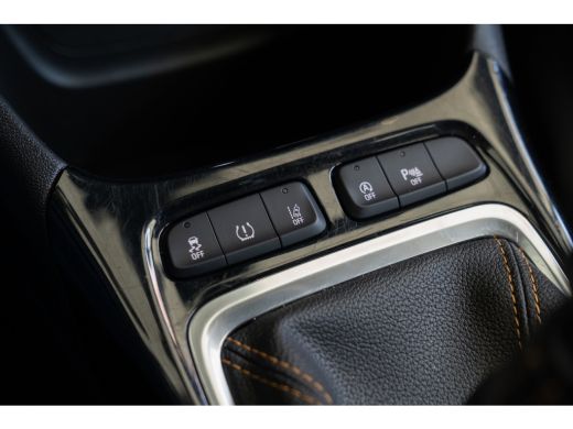 Opel Crossland X 1.2 Turbo Innovation | Navigatie | Parkeersensoren | Climate Controle | Apple Carplay & Android A... ActivLease financial lease