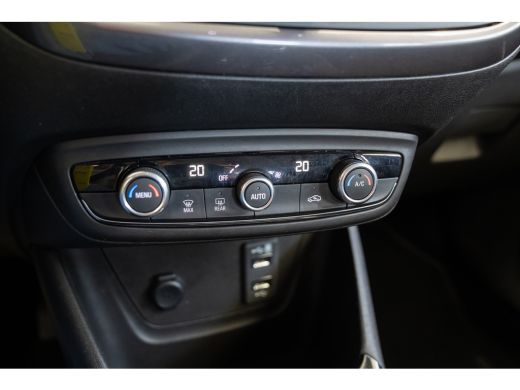 Opel Crossland X 1.2 Turbo Innovation | Navigatie | Parkeersensoren | Climate Controle | Apple Carplay & Android A... ActivLease financial lease