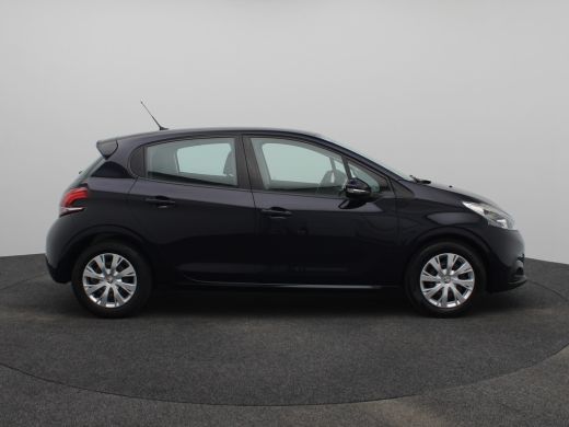 Peugeot 208 1.2 PureTech Blue Lease Active Cruise Control | Parkeersenosren Achter | Airco | Navigatie | Star... ActivLease financial lease