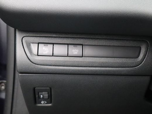 Peugeot 208 1.2 PureTech Blue Lease Active Cruise Control | Parkeersenosren Achter | Airco | Navigatie | Star... ActivLease financial lease