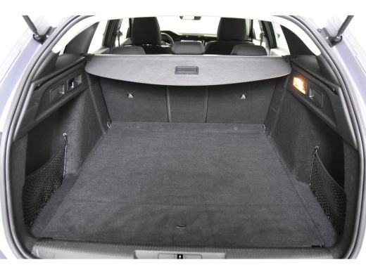 Peugeot 308 SW 1.2 Active Pack *1ste Eigenaar*Navigatie*PDC*Carplay* ActivLease financial lease