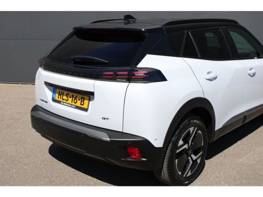 Peugeot e-2008 EV GT Avantage 54 kWh | Fase 3 laden | Navigatie | Camera voor + achter | Apple carplay | NL auto... ActivLease financial lease